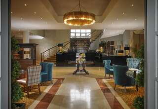 Отель The Park Hotel, Holiday Homes & Leisure Centre Дангарван-3